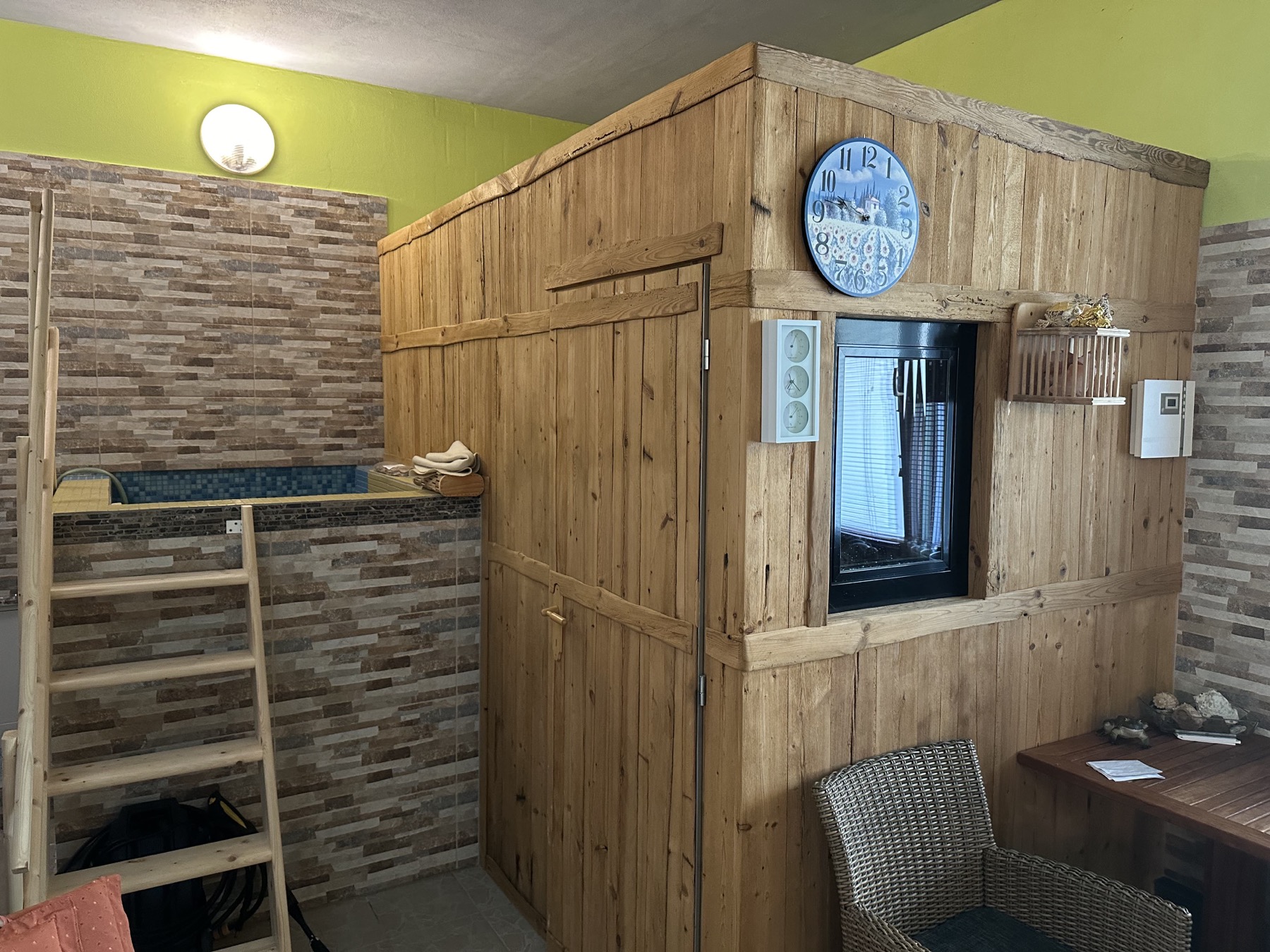 Wellness sauna ve dřevě